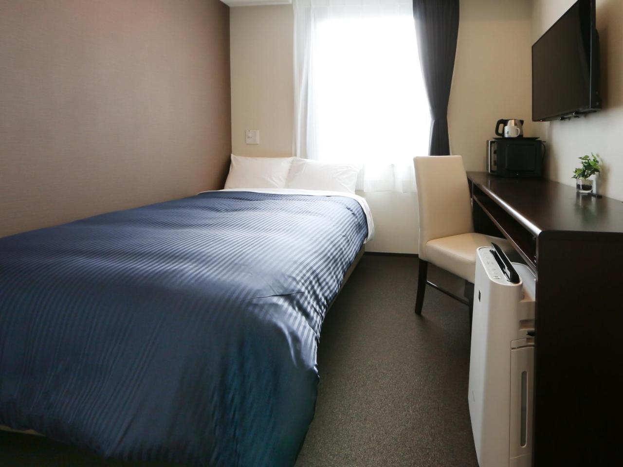 Hotel Livemax Kayabacho Токио Экстерьер фото